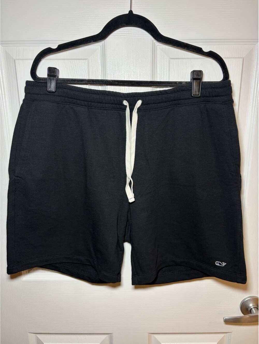 Vineyard Vines Men’s Athletic Shorts Size XL 7” Inseam Black